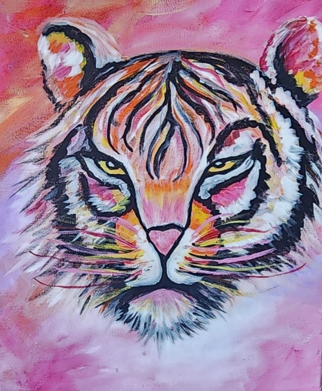 Tiger paint and sip painting event with Painting and Vino Sacramento.